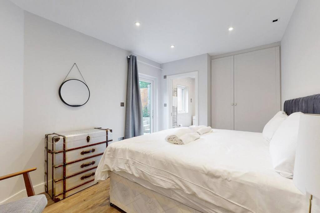 Elegant 2Bed Flat 10Min To Wimbledon Tennis Courts London Eksteriør billede